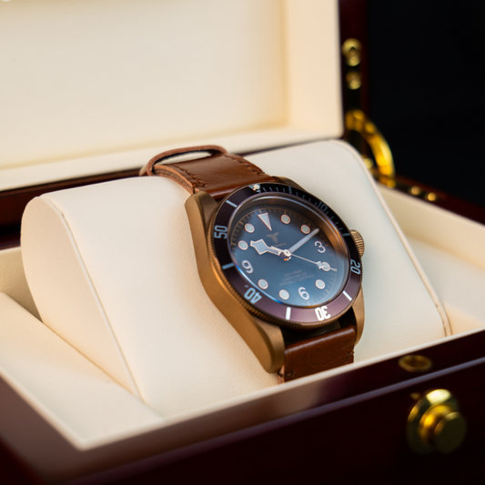 Copper Shade | A Distinctive Charisma